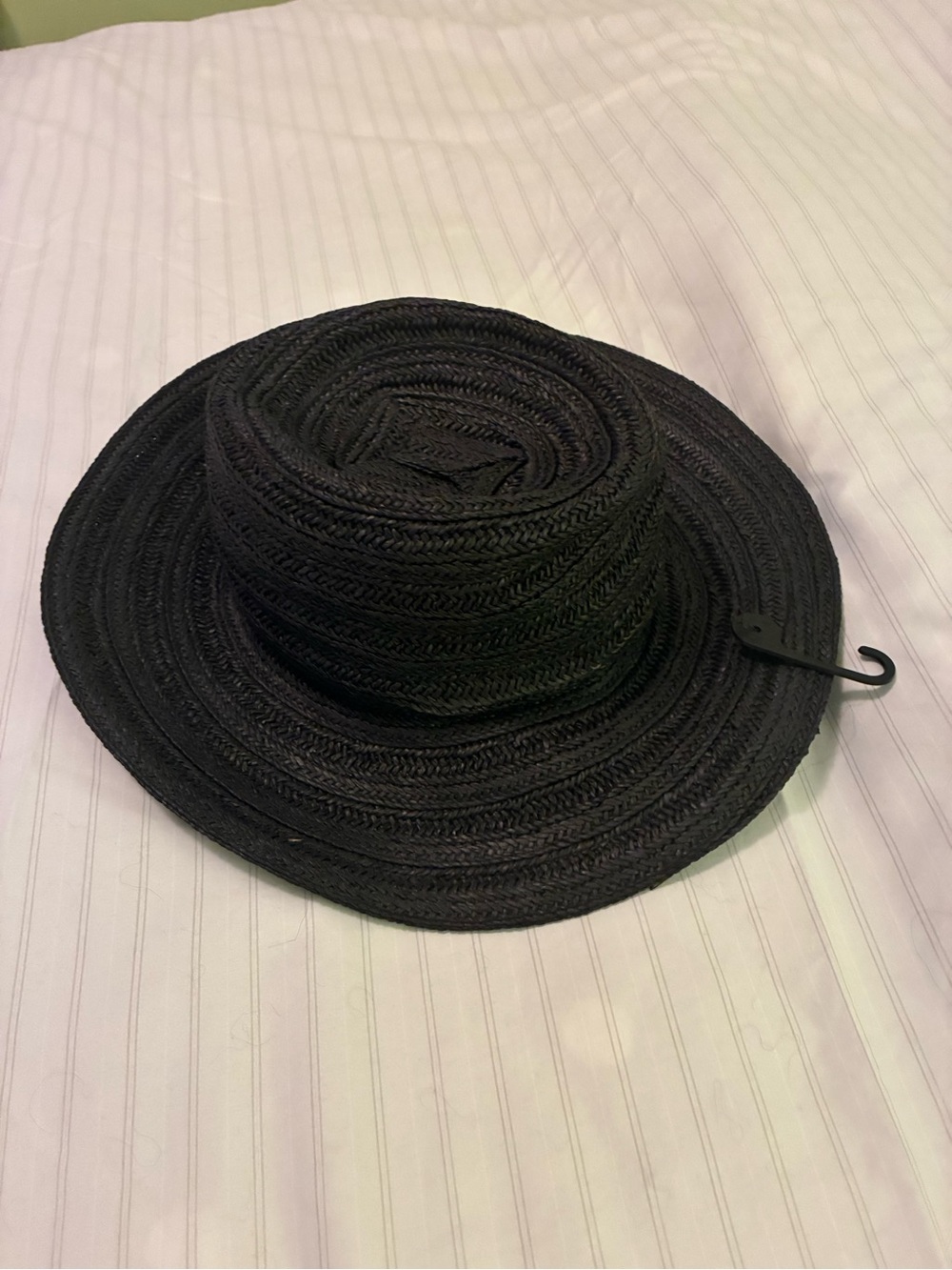 Women's Black Braided Straw Boater Hat - Picture 2 of 4